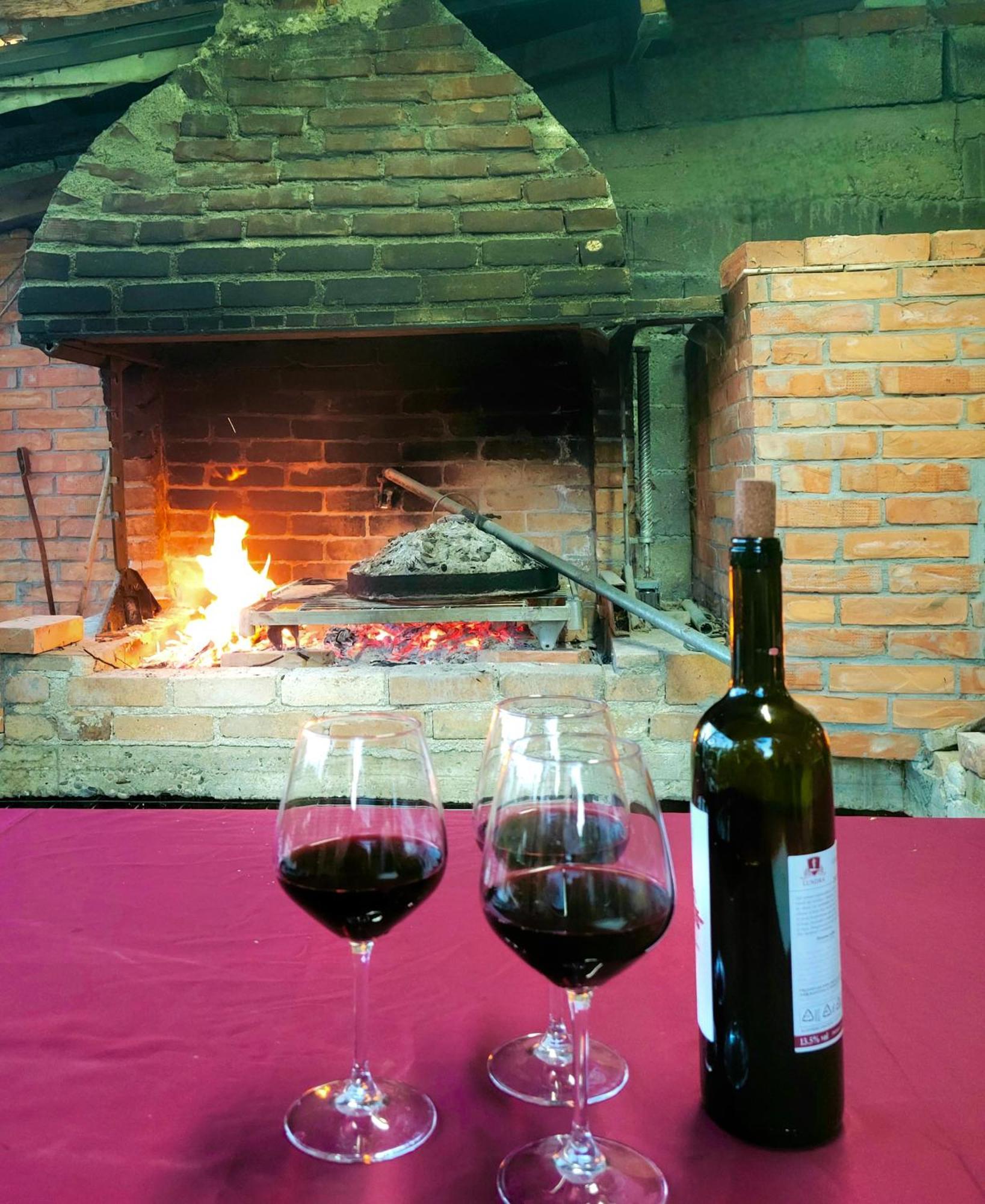 Villa Llanaj Berat Bagian luar foto